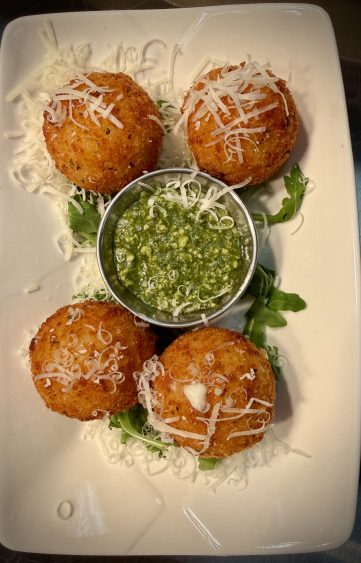 {{brizy_dc_image_alt imageSrc=